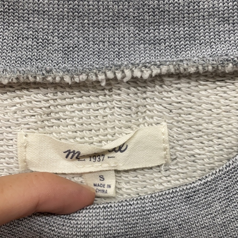 Madewell embroidered black flowers sweatshirt sml - Picture 2 of 4